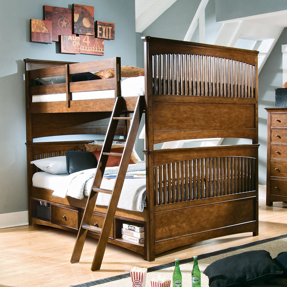 full over full wooden bunk beds